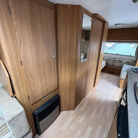 Spacious Caravan Near The Campsite